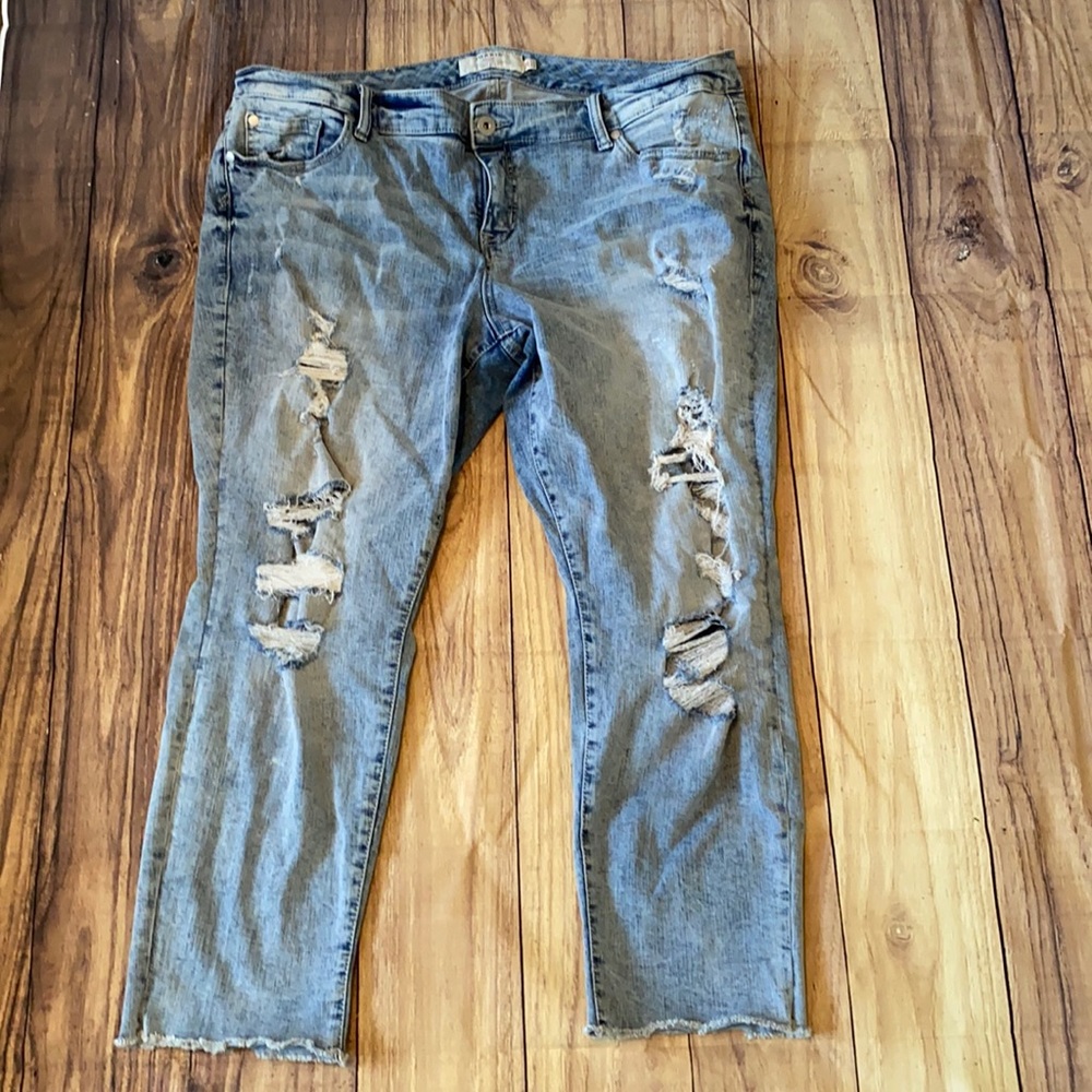 Torrid boyfriend jeans size 20